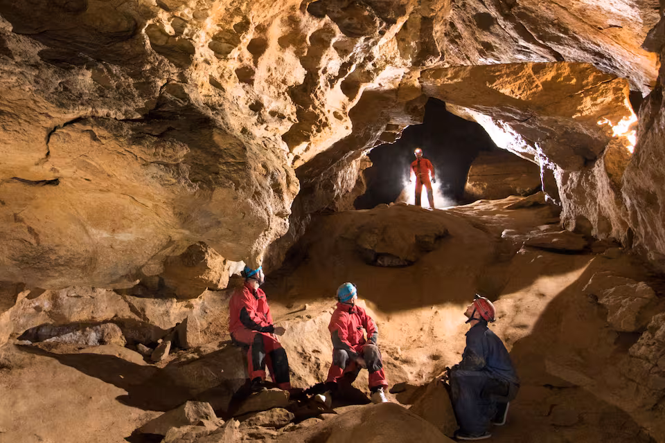 Caving adventure in Pálvölgyi Cave, Budapest