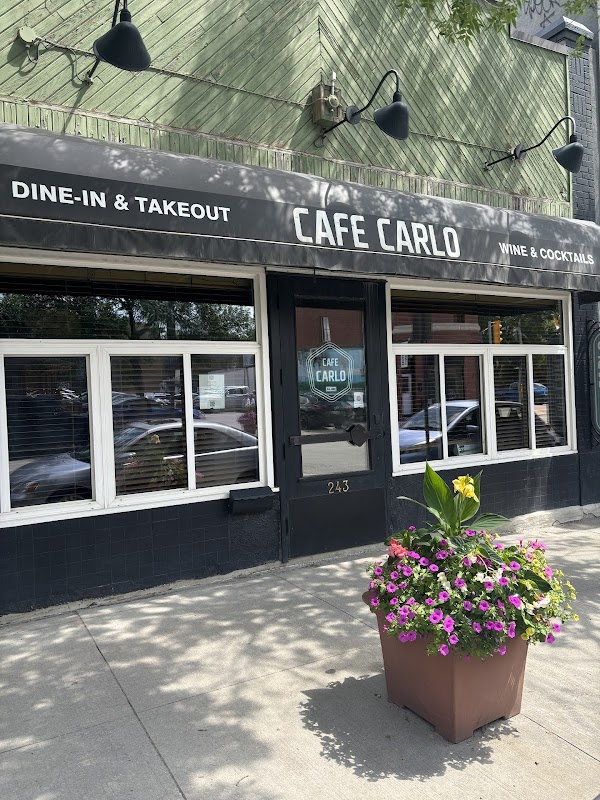 Café Carlo restaurant, Winnipeg