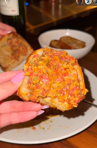 Né de Loup (formerly Enoteca) restaurant, Winnipeg