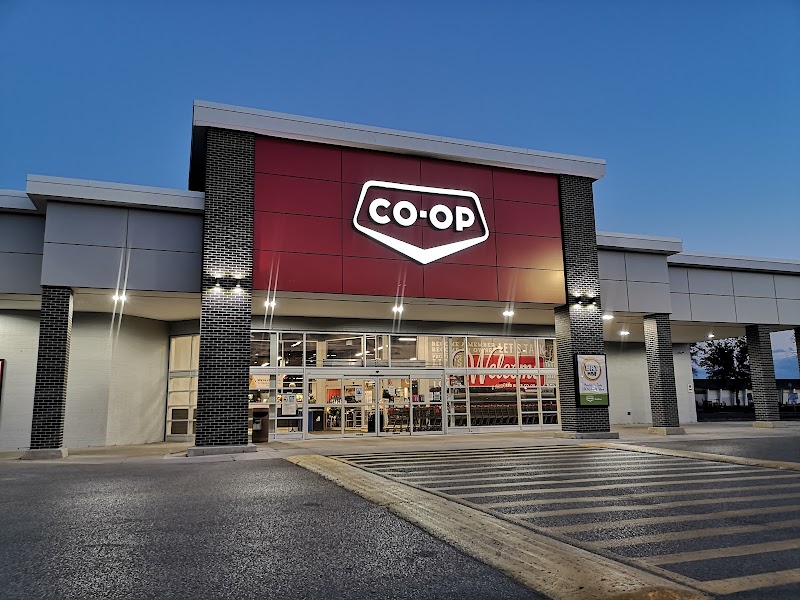 Red River Co-op Food Store, Winnipeg